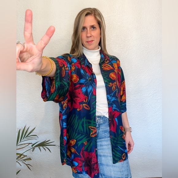 Mens Vintage Basix 100% Silk Hawaiian Shirt size XL Green Red Blue Orange Floral - Picture 2 of 9